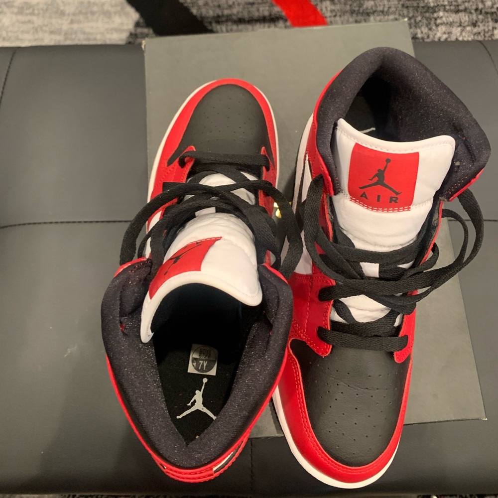 Air jordan 1s